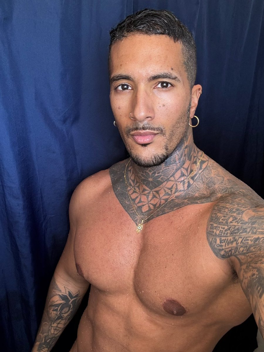 Necesito un voluntario para someterlo en mi ducha , estarías dispuesto ?😈🔥😈

onlyfans.com/karimgasmiii