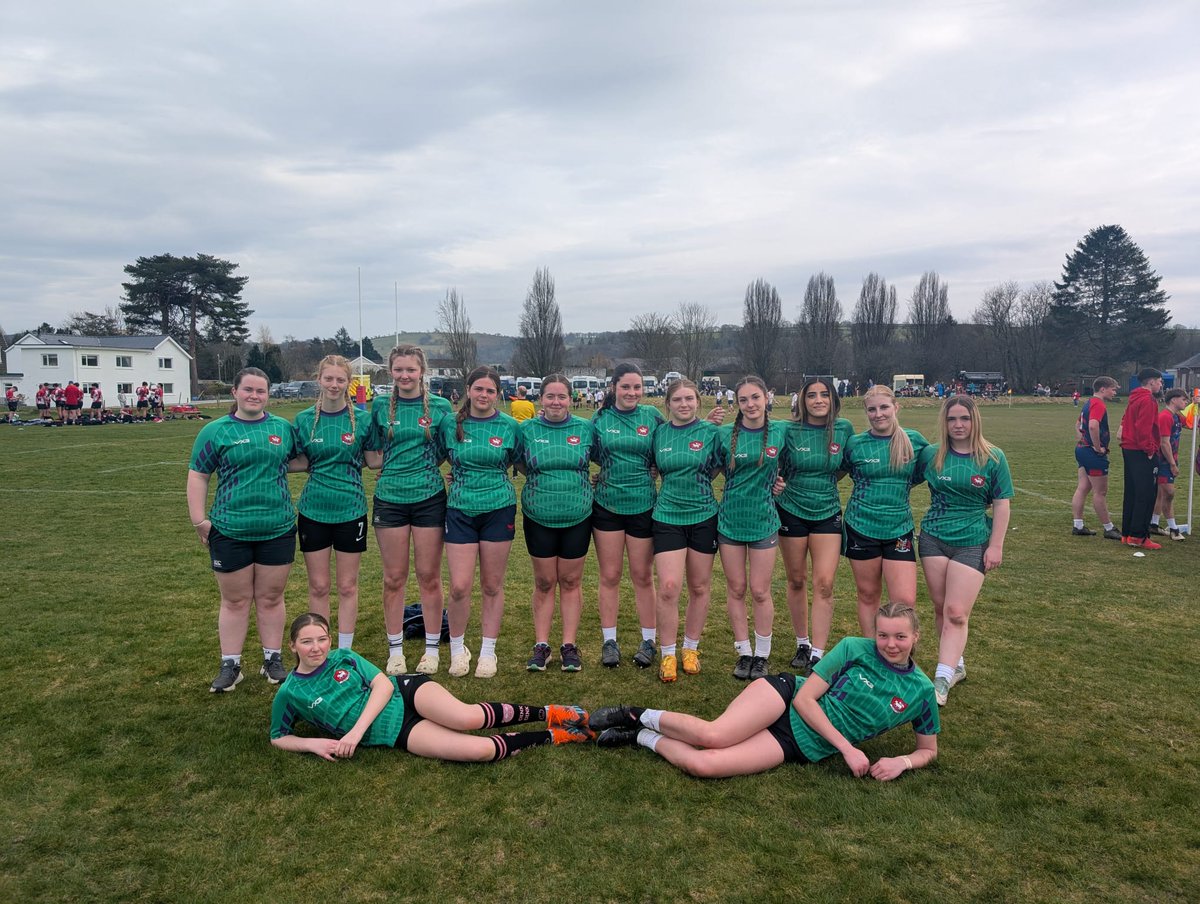 Dyffryn Taf PE, Health, Well-being and Sport (@dyffryntafsport) on Twitter photo What a beautiful day of joue rugby at <a href="/LlandoveryColPE/">LlandoveryCollege PE</a> today. Thank you for having us! ๐ค
Our senior Boys and girls teams competed in the 7s and both had great days ๐ฅ๐
Some top notch ballers on show throughout and great to see both sides enjoying themselves ๐
<a href="/aledparry/">Aled Parry WRU Coach Ed ๐ด๓ ง๓ ข๓ ท๓ ฌ๓ ณ๓ ฟ</a> What a beautiful day of joue rugby at <a href="/LlandoveryColPE/">LlandoveryCollege PE</a> today. Thank you for having us! ๐ค
Our senior Boys and girls teams competed in the 7s and both had great days ๐ฅ๐
Some top notch ballers on show throughout and great to see both sides enjoying themselves ๐
<a href="/aledparry/">Aled Parry WRU Coach Ed ๐ด๓ ง๓ ข๓ ท๓ ฌ๓ ณ๓ ฟ</a>