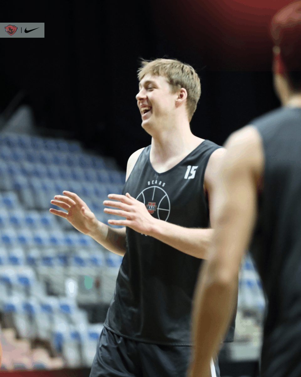 WASHUBears's tweet image. 𝐅𝐈𝐍𝐀𝐋 𝐅𝐎𝐔𝐑 𝐁𝐄𝐀𝐑𝐒.

@NCAADIII @NewsUAA @WashUBasketball 

#BattleOn | #OneFist