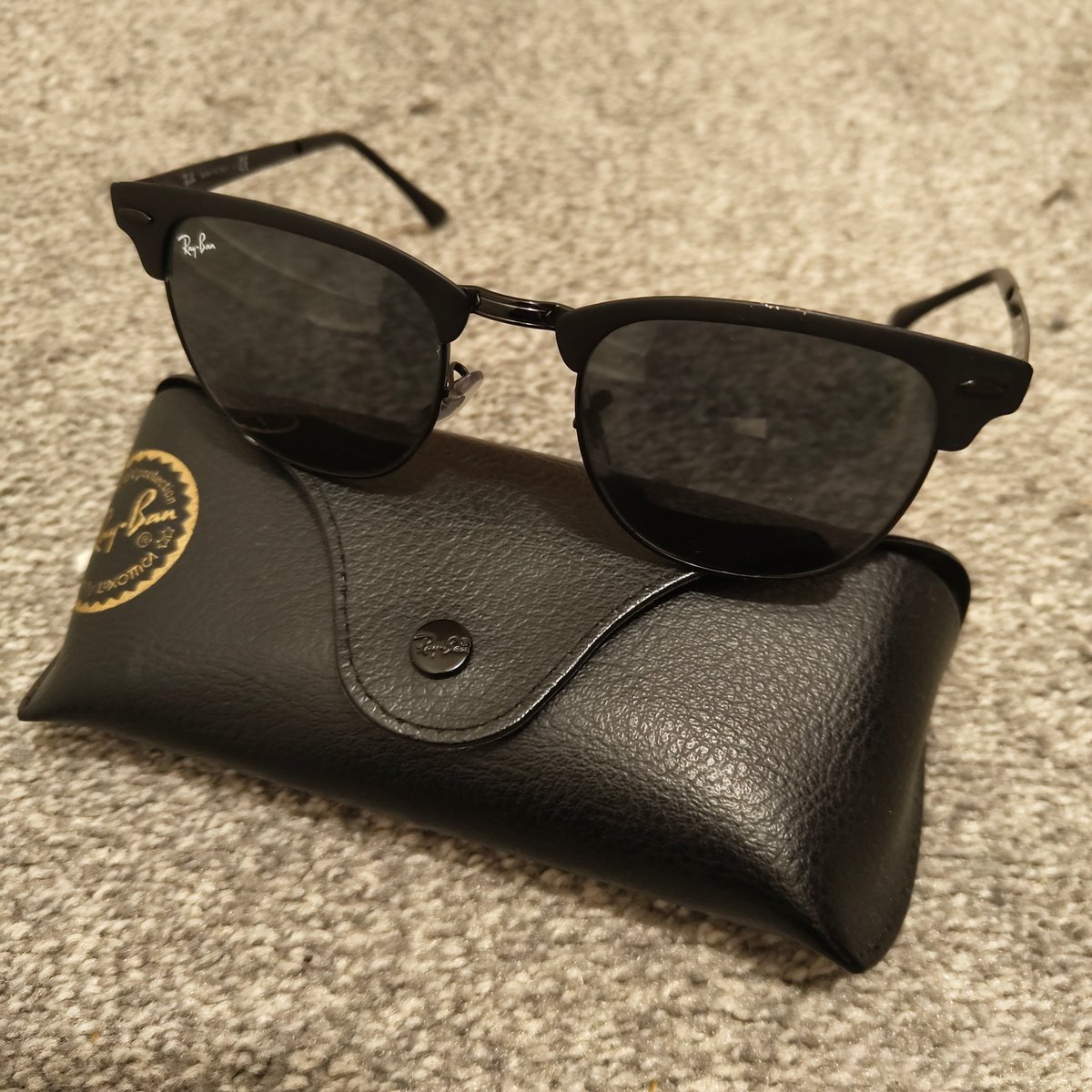 Call me 360 no scope the way my Banks not FaZed by these purchases I'm making on my Optics. #trickshot