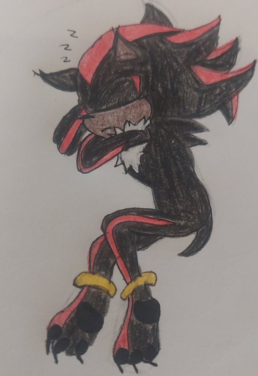 Soo i troed to draw him alseep  i have a few personal canon for him like black toebeans .. purring  i vibe the lavender scent  sensible ears ya know him  being à cutie 
#ShadowTheHedgehog #ShadowTheHedgehogfanart #segafanart #art #drawimg