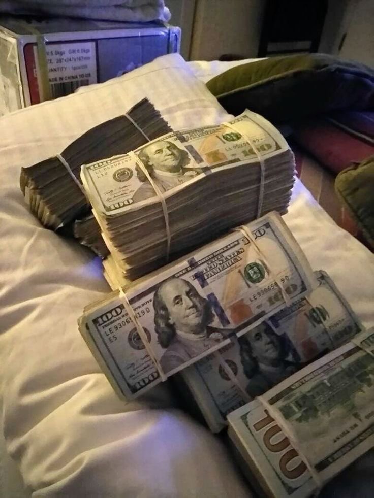 Unexpected CASH is coming to you from an unexpected source. claim it with faith.

Drop "888" to claim it!!💵✨