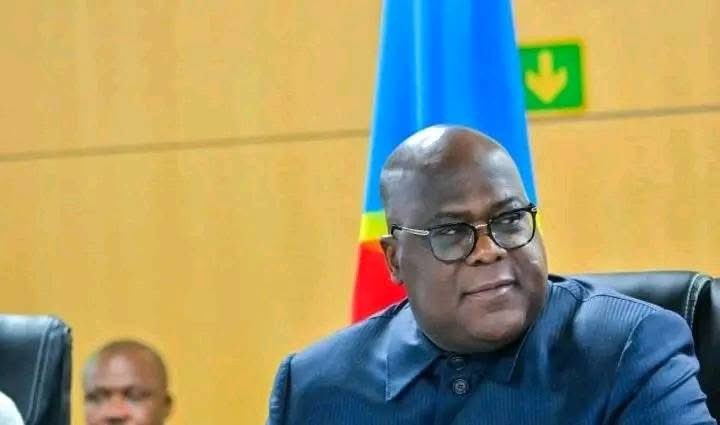 hervkayemb46976's tweet image. RDC - Réforme de l’Armée | Félix Tshisekedi : « Notre armée compte environ 100.000 soldats. La solde, qui était de 100$, a été revalorisée. Un militaire au front touche désormais en moyenne 500$ par mois. »

#ForcesArméesRDC #Sécurité #FATSRéformées #Tshisekedi #Défense #M23…