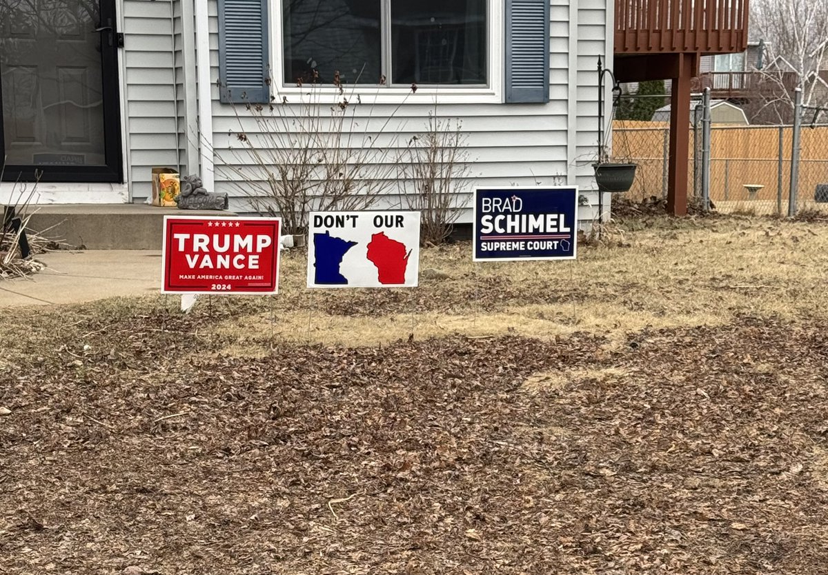 brady_penfield's tweet image. I’m out doorknocking in Hammond, WI again on this cold 30 degree March afternoon.

I just stopped by a house with a Trump sign and none of them knew about the April 1st election. After explaining the importance they were on board immediately. 

+3 🔴 for Schimel.

Also, I gave…