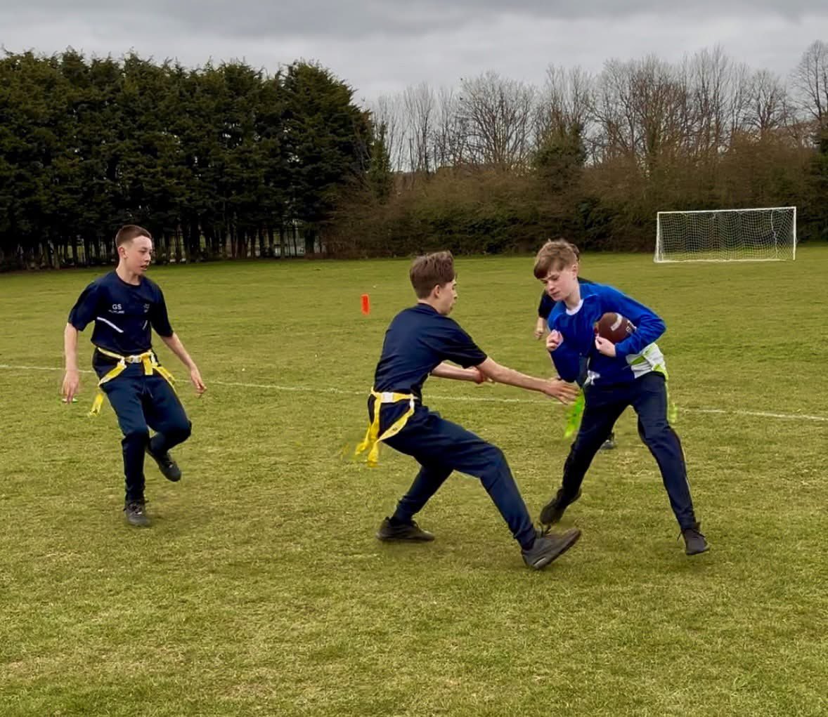 HuntsSSP's tweet image. Preparation has started for our upcoming @NFLUKIRE Flag Football events. 🏈 

It was great to work with Y9 Sports Leaders from St Peter’s School &amp;amp; @HBKPE_Sports over the past week, putting them through their paces with a Flag Football Referee workshop.💪 #flagfootball #referee