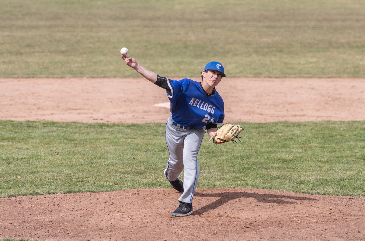 Kellogg_CC's tweet image. The #KCCBaseball team defeated Glen Oaks 4-1 in nine innings in the Bruins' first home game of the season Tuesday at MCCU Field in C.O. Brown Stadium in Battle Creek! Go Bruins! See more photos in our gallery at facebook.com/media/set/?van…. @BaseballKellogg @KelloggBruins