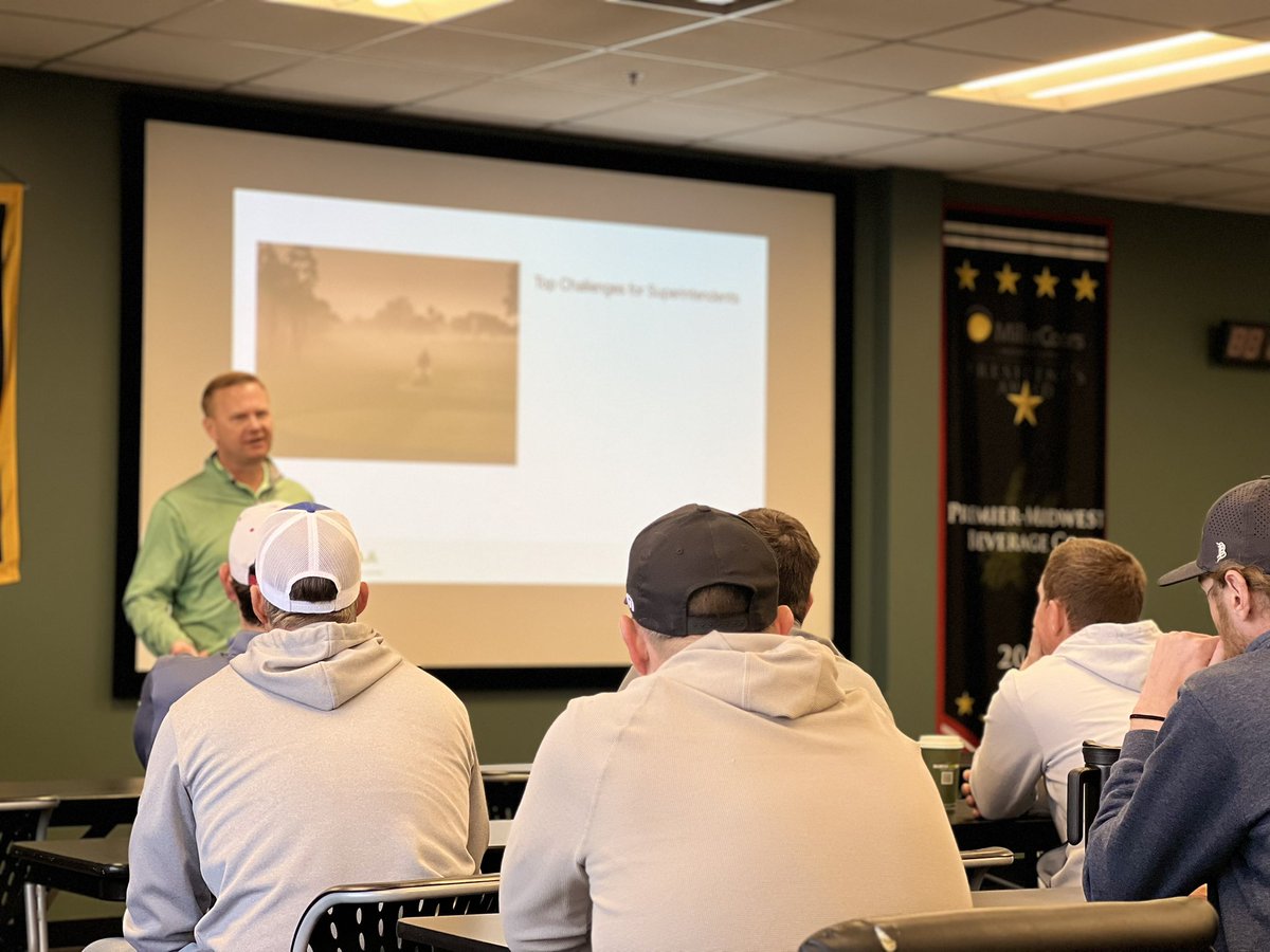 NebraskaGCSA's tweet image. Thinking back to Monday’s warm and ☀️ spring meeting! With over 50+ attendees, we thank our wonderful speaker lineup @Segway Navimow, @kevinsunderman @gcsaa, Juan Lozano and Jacob Meyer with @LandscapesUnLLC!