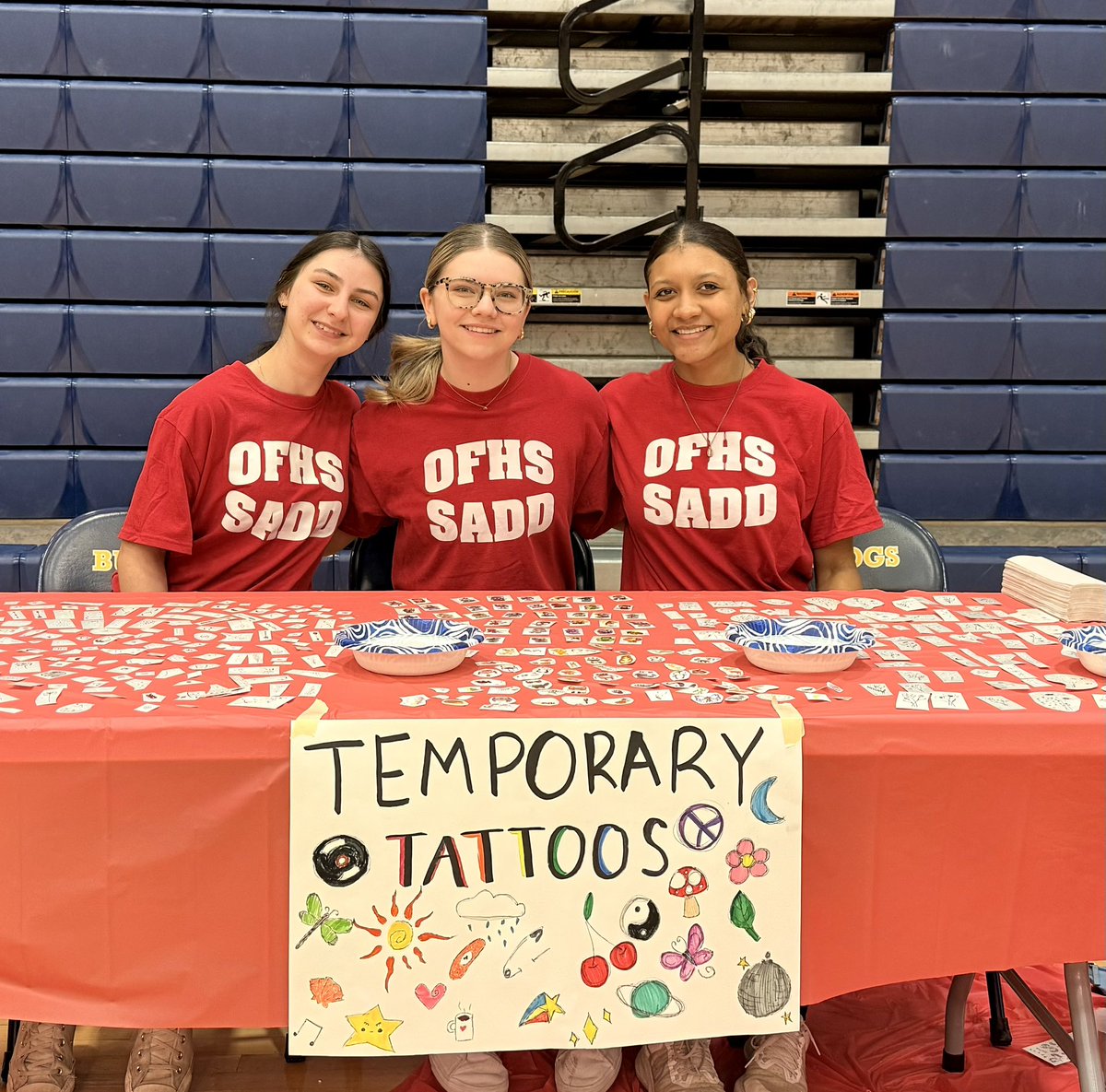 Mrs. Voisinet tweet media