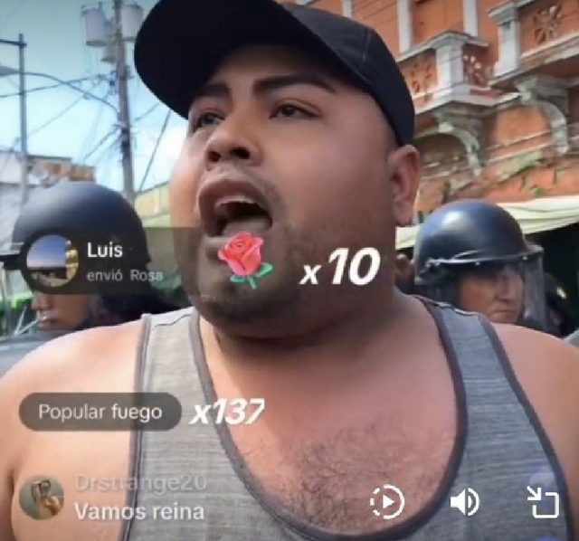 LeninistaLuis's tweet photo. Jonathan Sarceño es otro de los acarreados de las Torres. También estaba apoyando a los pedófilos de Lev Tahor. https://t.co/WPVnI4maN9