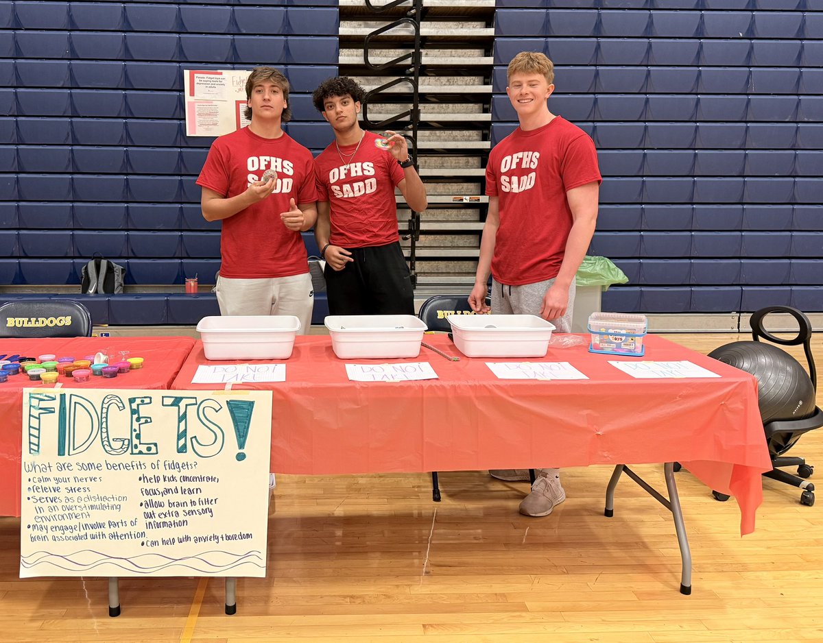 Mrs. Voisinet tweet media