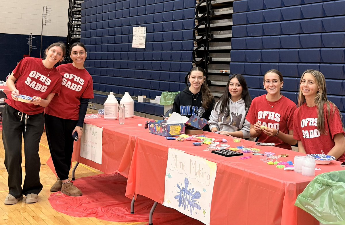 Mrs. Voisinet tweet media