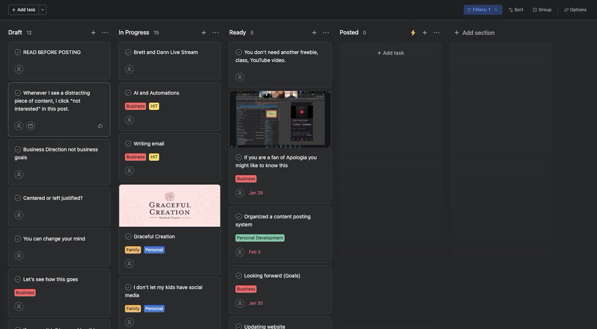 You will, on average, check your phone 213 times if you wake up at 7am and go to bed at 11:00 pm😳

If this is you, then you are distracted. You are pushing off work or, at the very least, not focused. You are consuming and not creating.

Here is what I am doing about it. 👇
1.