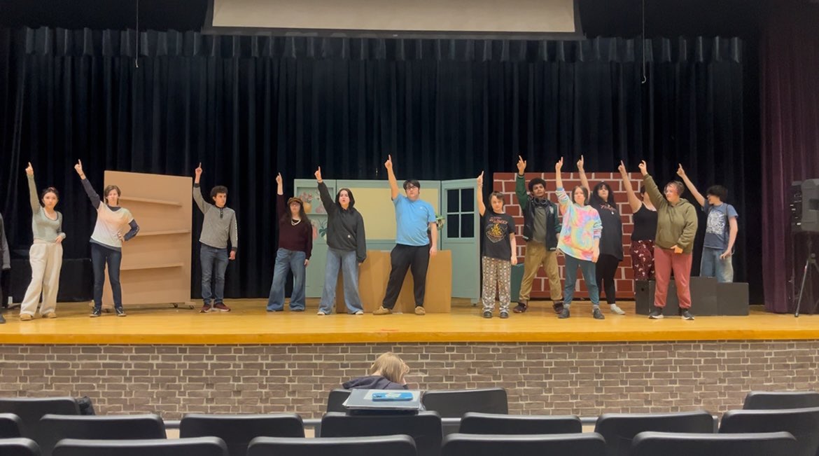 Caroline Martell tweet media