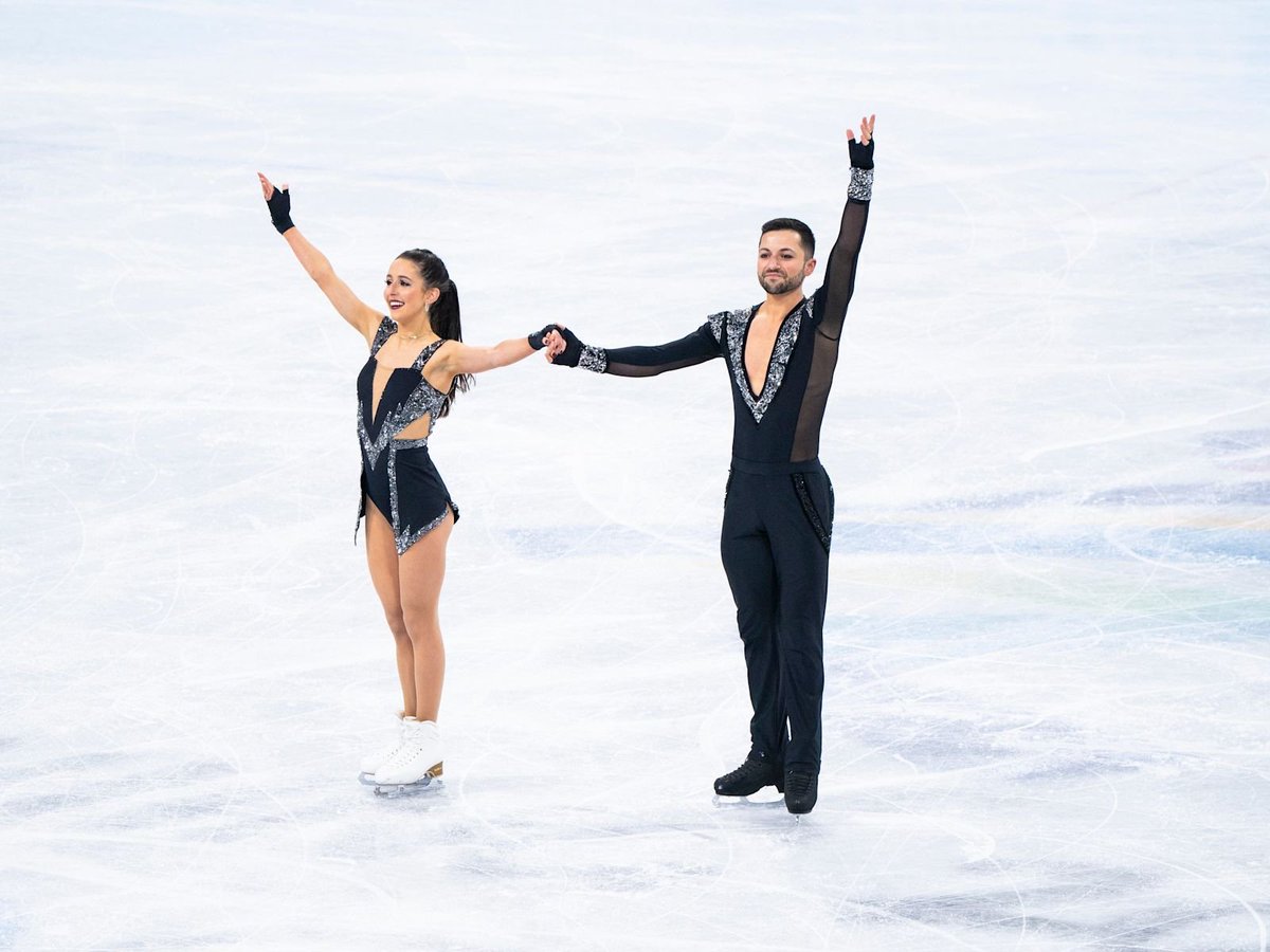 #Win tickets to the <a href="/ISU_Figure/">ISU Figure Skating</a>  <a href="/ISU_Speed/">ISU Speed Skating</a> European Championships in #Sheffield 
 
teamgb.com/prize-competit…