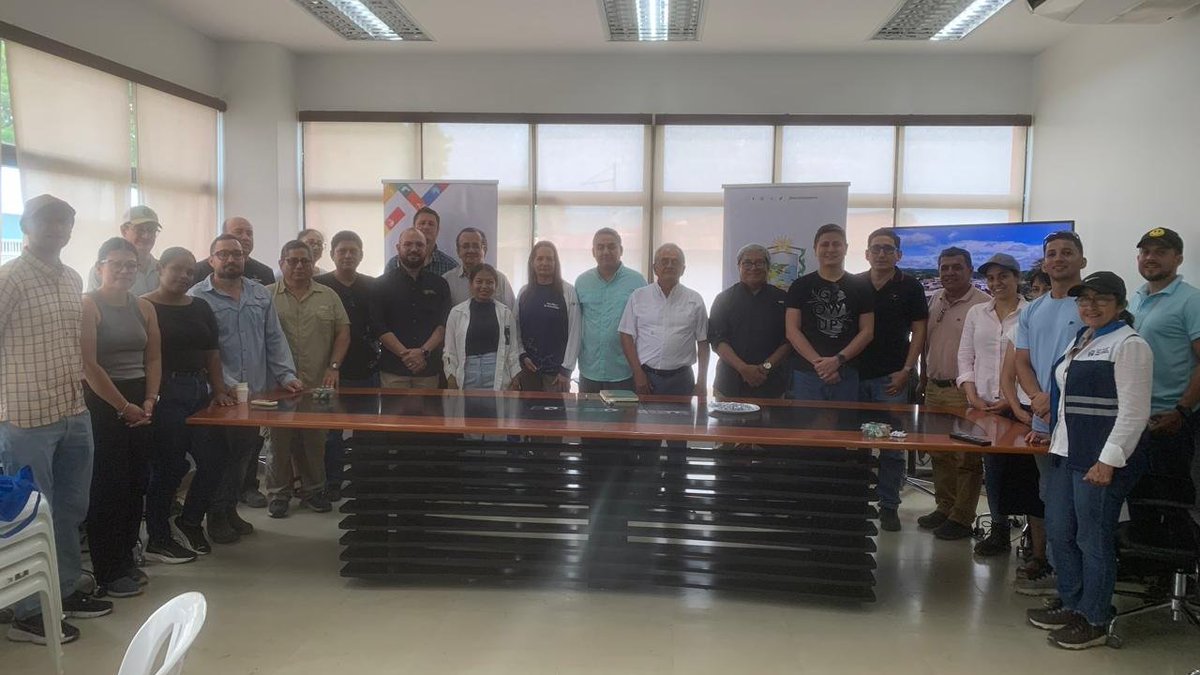 📍 En Jama, Manabí, participamos en el Encuentro Regional de Planificación Espacial Marina realizado del 17 al 22 de marzo. Un espacio clave para intercambiar experiencias con México, Costa Rica y Panamá sobre metodologías y avances en la región.