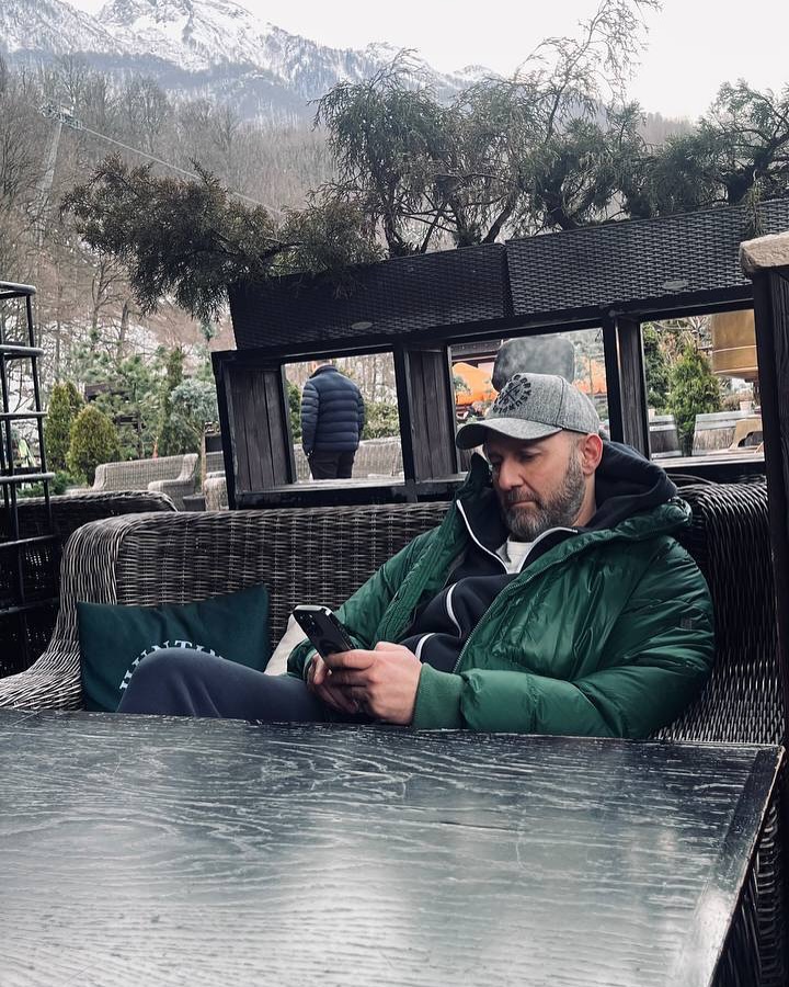 AramDavidyan01's tweet image. Having fun on myself 😁