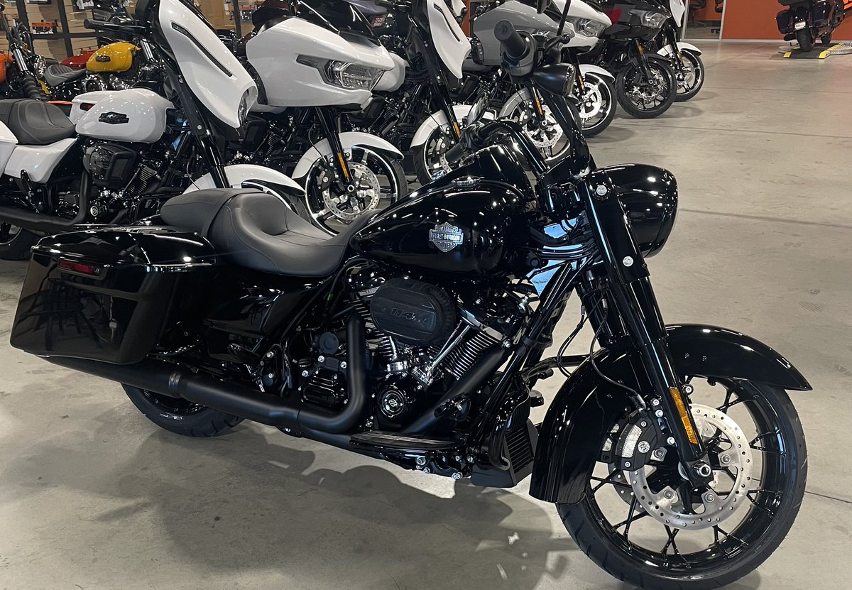Check this beautiful black on black Road King Special at Bert's Barracuda.  Amazing performance and killer looks.