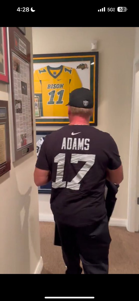 .<a href="/BarstoolGruden/">Jon Gruden</a> loves the Bison