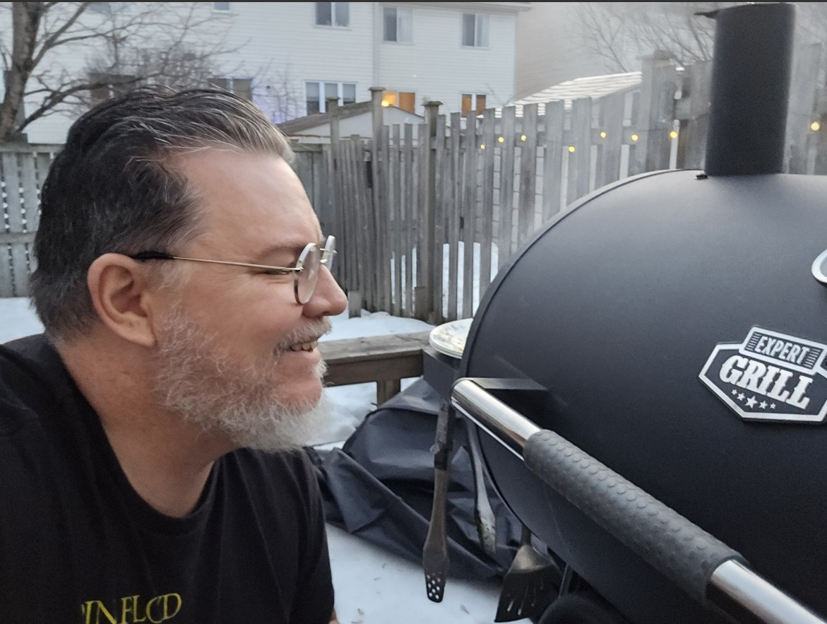 Cooking up another newsletter now...  
My March edition will go out by month's end. (So be sure to sign up early!) ianrobertross.com/newsletter/ 

What do you folks in the #booktwt #writerscommunity want to hear about? 
Drop your questions and I'll answer them in this month's email.