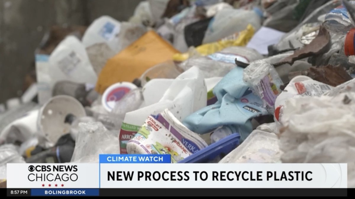 NUChemistry's tweet photo. How is chemistry shaping the future of recycling? ♻️
Check out this recent @cbschicago interview featuring @NUChemistry's own Yosi Kratish and Tobin Marks as they discuss their groundbreaking work! 
#recycle #sustainability #chemistry

Watch now: https://t.co/Z8zBdz6cuk https://t.co/DYzM0kRCPl