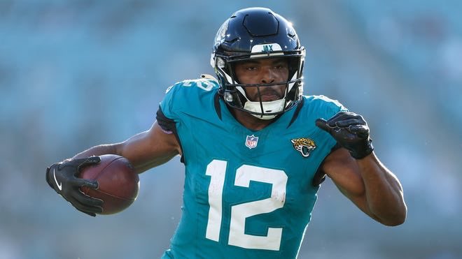 NFL Free Agency Moves:

Bears sign WR/RS Devin Duvernay to 1-yr deal

Browns sign WR/RS DeAndre Carter to 1-yr deal with $800k gtd

Rams re-sign CB Ahkello Witherspoon to 1-yr deal

Patriots sign LB Jack Gibbens to 1-yr deal

Steelers sign DT Esezi Otomewo to 1-yr deal