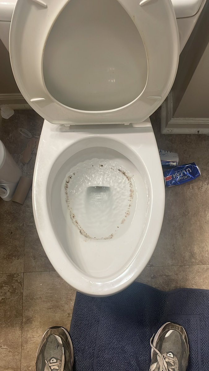 Nigel Farage tweet media