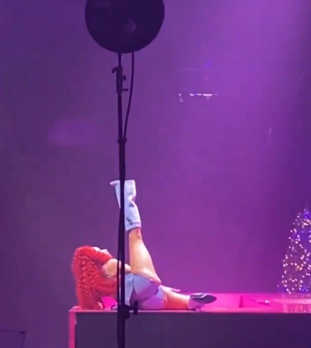 RemonM24's tweet photo. top 10 cardib hottest Videos 💀drop them here ✨ [shares &amp; replies] 🔥🧚‍♀️

#CardiB #CardiBhot 🔥🔥🔥🤯🤯 https://t.co/BTEPLYIgB1