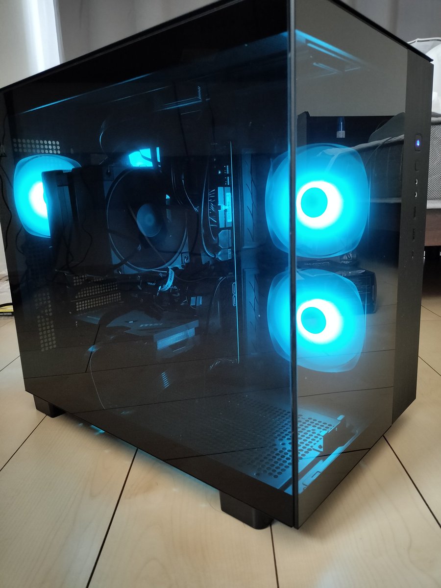 組み立て完了！😠