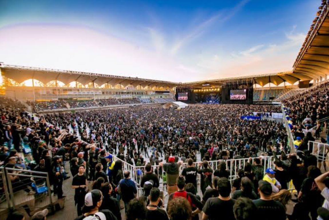 skzpopbase's tweet photo. In exactly one week from now, Stray Kids will be kicking off the Latin American leg of the “dominATE World Tour” with two sold out shows in Santiago, Chile at the Estadio Bicentenario La Florida with a capacity of +25k spectators.

They will make history as the first K-Pop act to perform at a stadium in Chile