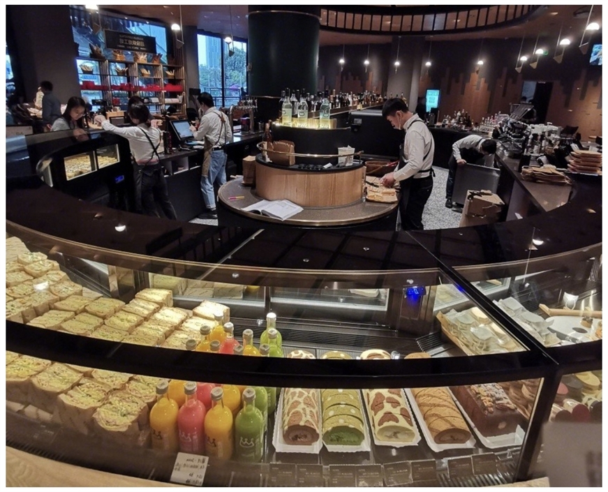 erikaiverson's tweet image. 