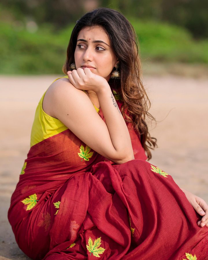 Gmc9DoPboAAhIAh?format=jpg&name=900x900