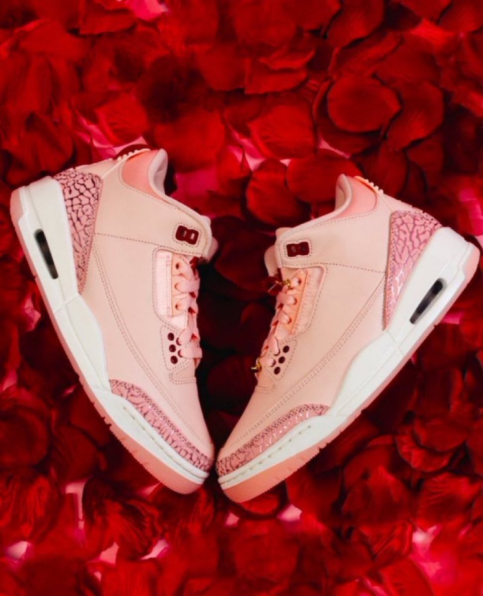 snkr_twitr's tweet photo. AD: WMNS Jordan Retro 3 Treat Yourself 'Washed Coral'      

Footlocker https://t.co/nq8vzAAK9q https://t.co/mBuz7kK19B