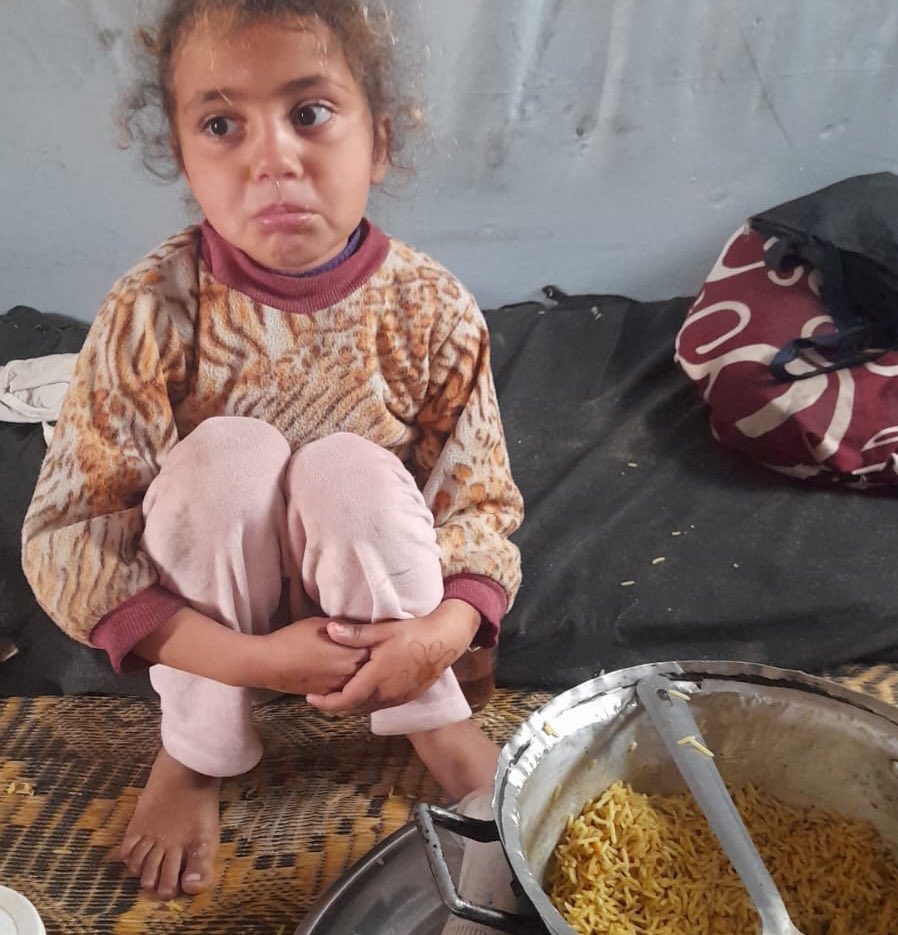 Aseelfamily_'s tweet image. I BEG U DONT SKIP‼️💔😭😭😭

I BEG U DONT SKIP‼️💔😭😭😭

Maybe these are my last words. I have lost many members of my family and I cannot bear to lose more
My children scream in front of me from hunger😭
Pls help by donating or sharing🙏😭💔

Share 😭

chuffed.org/project/124503…