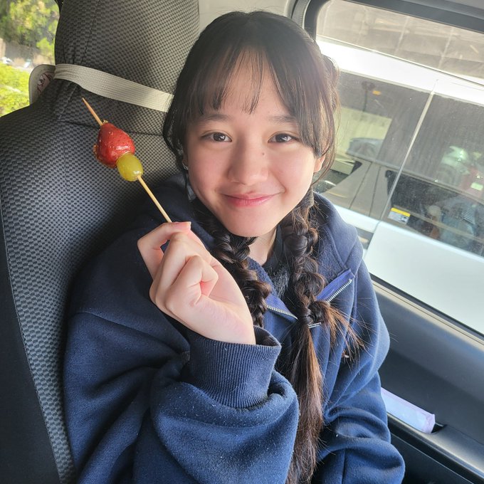 Twitterのコスプレ画像15