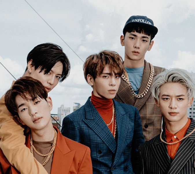 storyoflights's tweet photo. 🚨 | SHINee’s new single will reportedly include some lyrics. https://t.co/Lllb3eUdCj
