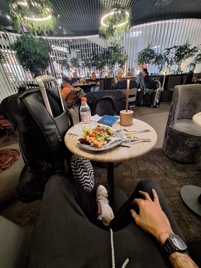 Heading for our first crypto hub over the seas....

Lisbon here we gooo

#cryptohub #web3 #inovation
