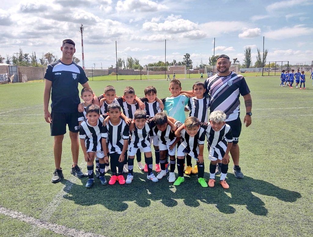GimnasiaMendoza's tweet photo. #Infantiles ➡️ #LigaMendocina | Jornada invicta 🆚️ Gutiérrez Sport Club

Todos los partidos de la fecha 3 se disputaron en nuestro Predio, con 16 goles a favor y 2 en contra⬇️

2️⃣0️⃣1️⃣3️⃣ 5 - 1
2️⃣0️⃣1️⃣4️⃣ 7 - 0
2️⃣0️⃣1️⃣5️⃣ 3 - 0
2️⃣0️⃣1️⃣6️⃣ 1 - 1 
2️⃣0️⃣1️⃣7️⃣ 0 - 0
2️⃣0️⃣1️⃣8️⃣➖9️⃣ sin rival https://t.co/BdcLlsjDFg