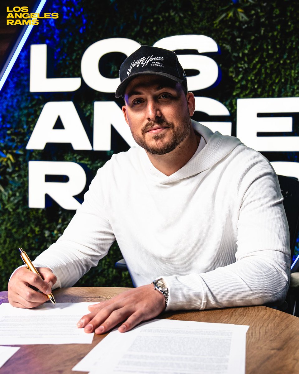RamsNFL's tweet photo. nate LAndman 🖊️ https://t.co/EDkkBVFZA5