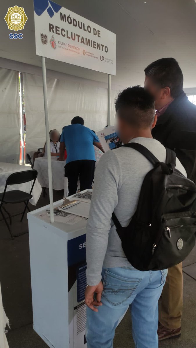 SSC_CDMX's tweet photo. Durante la micro #FeriaDeSeguridad realizada en San Antonio #Tecomitl, @GobMilpaAlta, la #UNIPOL instaló un módulo de reclutamiento y difusión de las #Convocatorias de #PolicíaDeProximidad y #PolicíaPenitenciario. https://t.co/ESbQerX8Xs