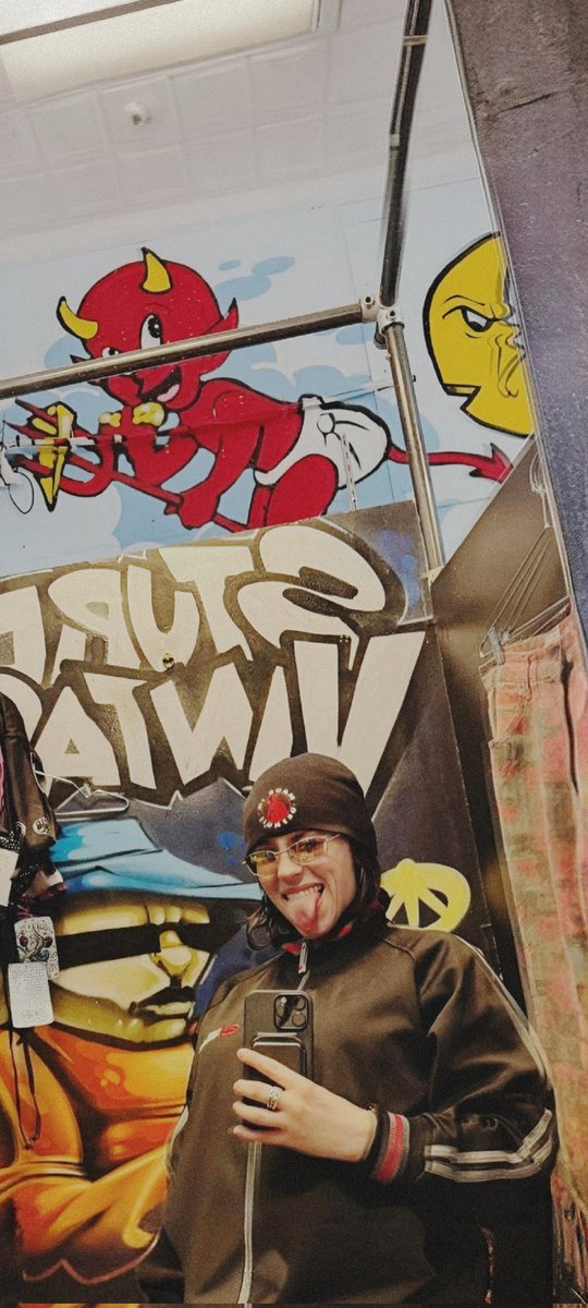 𝐑𝐞𝐧𝐚𝐭𝐚 tweet media