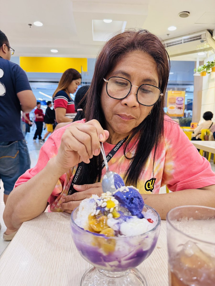 clooooxxx's tweet photo. mag-date daw kami 🥹 https://t.co/5z1kLaXvgv