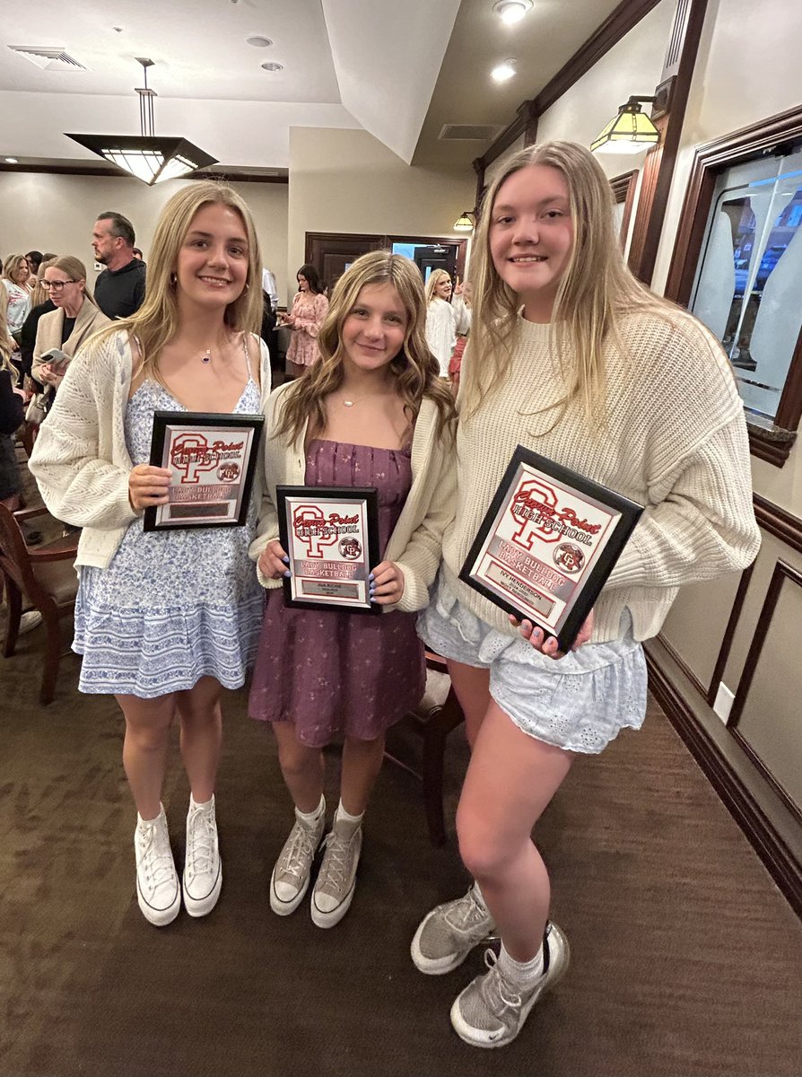 Fun night at the banquet! <a href="/SophieHart22932/">Sophie Hart</a> <a href="/AvaRichie22/">Ava Richie</a> <a href="/IBCWBB/">Indiana Basketball Club</a>