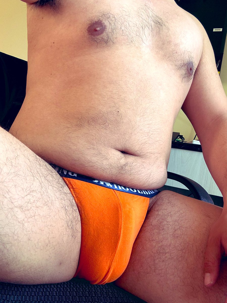 好久沒穿這件，今天穿一下😋