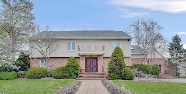Stunning Deal, NJ Home for Sale:   
171 Norwood Ave  
Your Dream Home Awaits   
Beautiful 5-Bedroom Home in Deal, NJ   
PRICE REDUCED!   

CONTACT  
Adele Cohen 
732-996-3089 ​ 
Office  732-531-9800​   
Alice Gemal Cell   
732-245-4831 
Office 732-531-3322