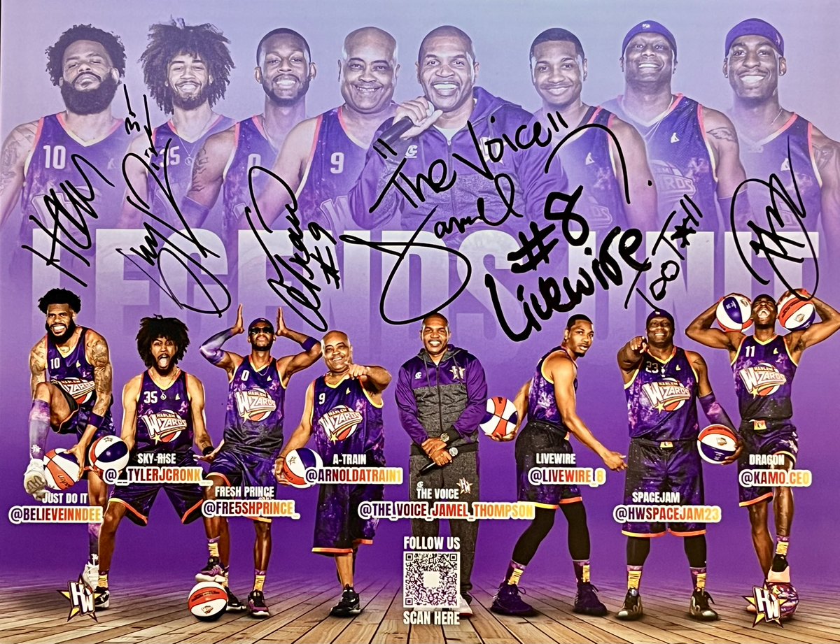 RyanFernandez40's tweet image. Fun time with the Harlem Wizards.  Got to meet all the players. Great guys &amp;amp; an amazing time!!!

@HarlemWizards #harlemwizards #basketball #bball #basketballshow #basketballgame #onthecourt #comedy #freestyle