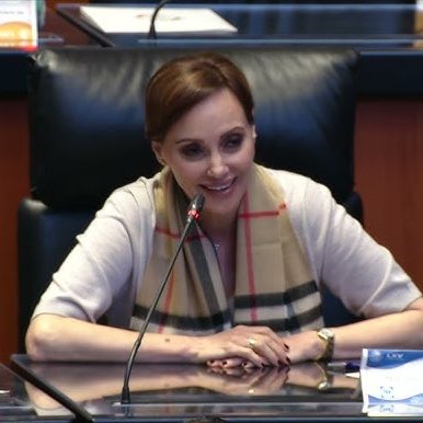 AngMariscal4T's tweet image. Levante la 🤚 el que este de acuerdo en que vayan iniciando los tramites para destituir a @LillyTellez del Senado

Motivo: Traición a la Patria

🙋