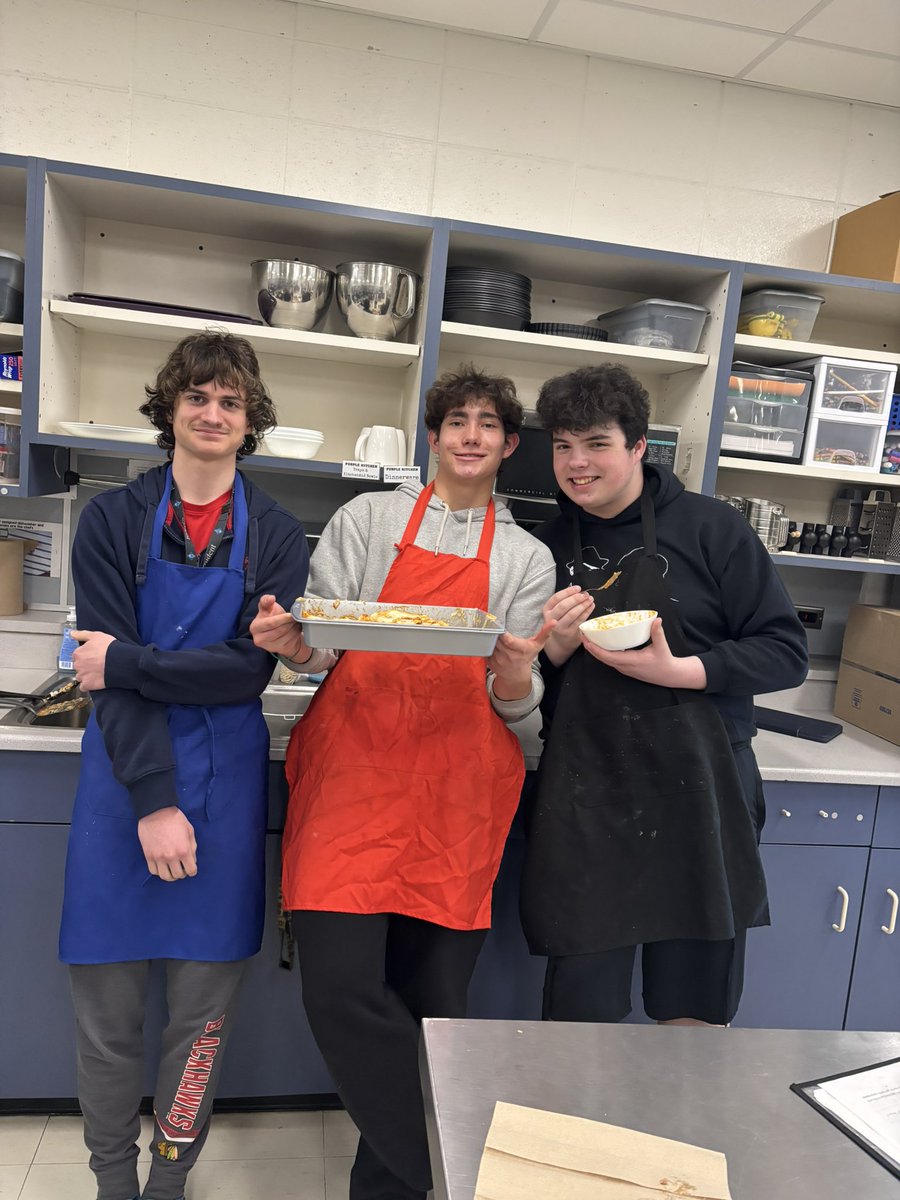 Courtney Callen tweet media