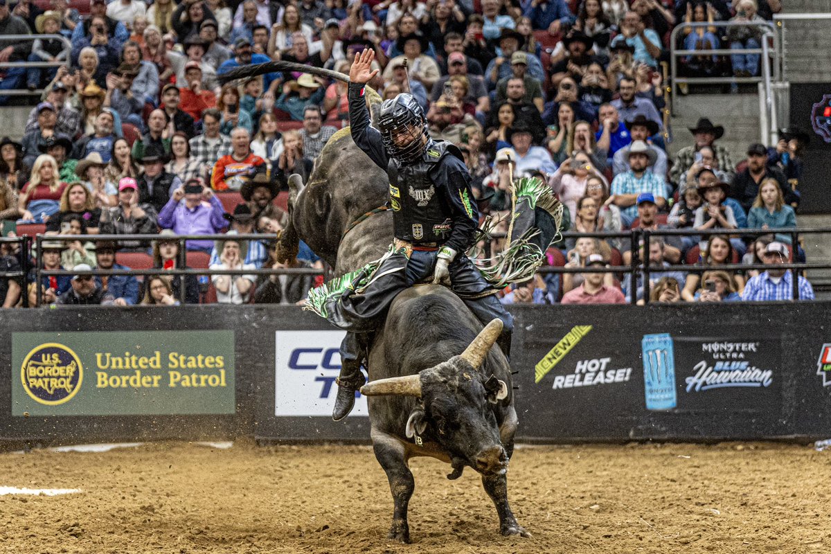 Talk Rodeo To Me tweet media