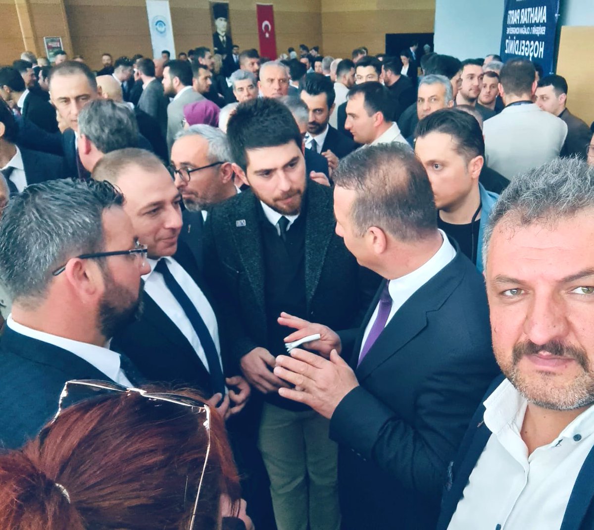 guven855's tweet photo. Eskişehir’den geriye kalanlar…Misafir perverlikleri ile bizleri ağırlayıp güzel bir kongre geçiren Eskişehir il başkanı ve yönetimine teşekkür ediyorum..Hayırlı olmasını diliyorum🇹��🗝️
@yavuzagiraliog 
@anahtarparti 
@AnahtarPartiEsk https://t.co/HcuVKbiYGx