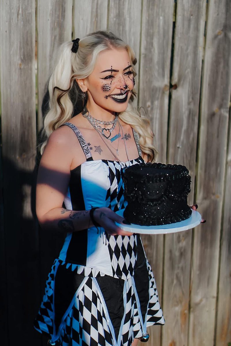 Cake anyone? It’s gotta be someone’s birthday